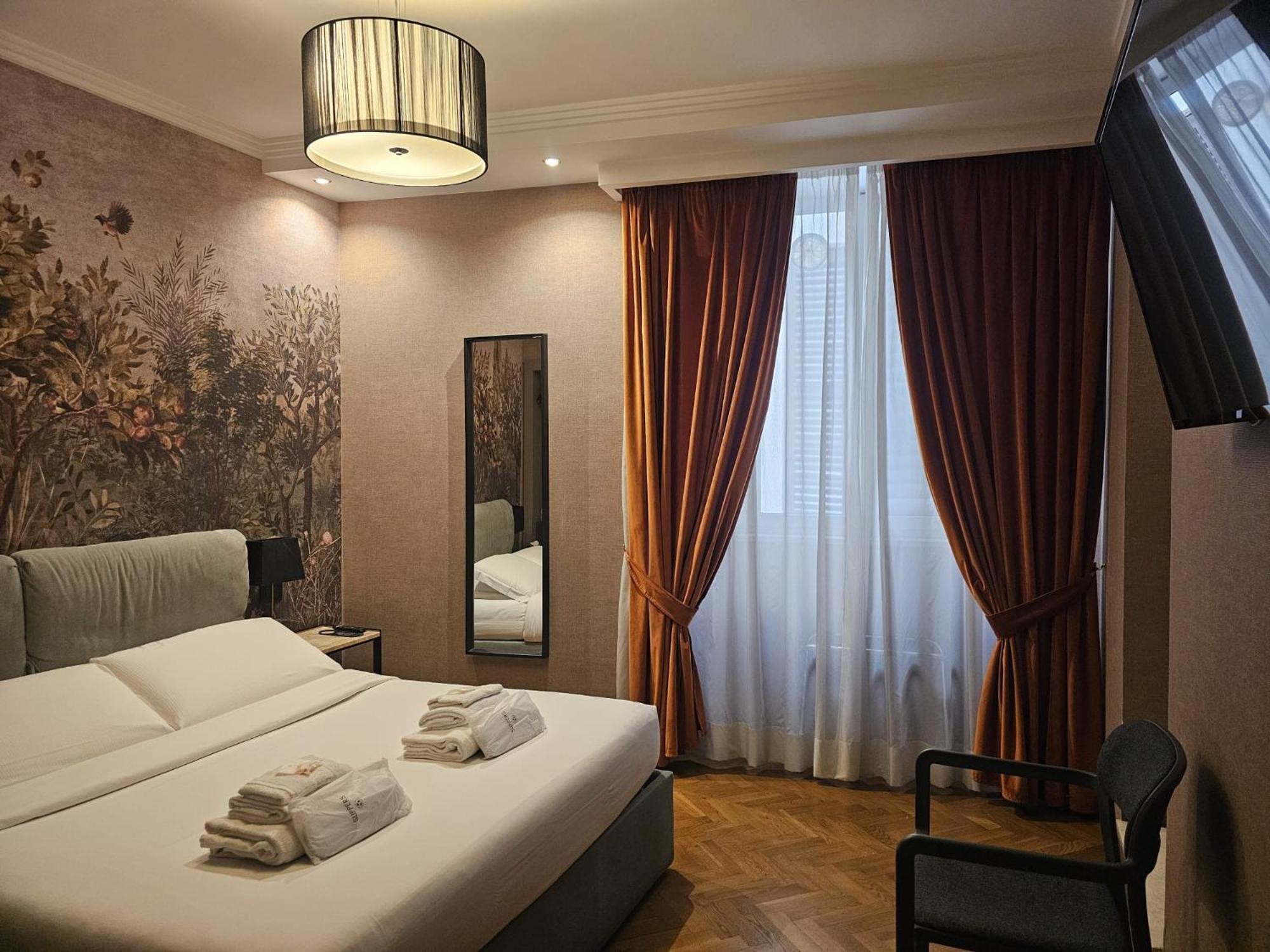 Pax Hotel, Rome